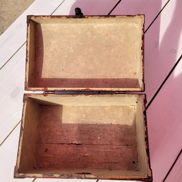 Vintage ~ Antique ~ Handmade Trunk ~ Early 20th Century ~ Rustic ~ Farmh… - Picture 14 of 14